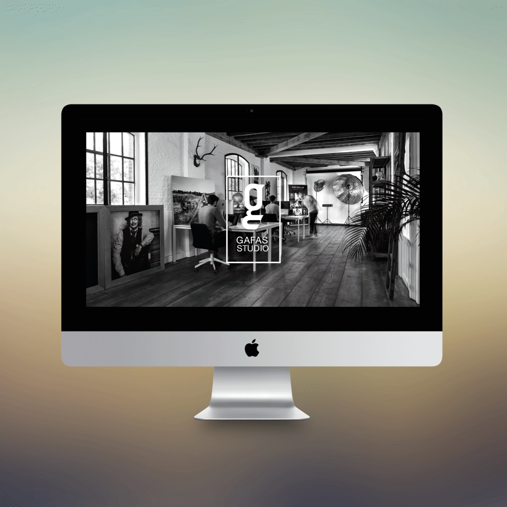 interior glas reflectie architectuur | www.anouk-dierick.be